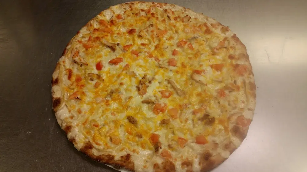 Chicken Fettuccine Alfredo Pizza